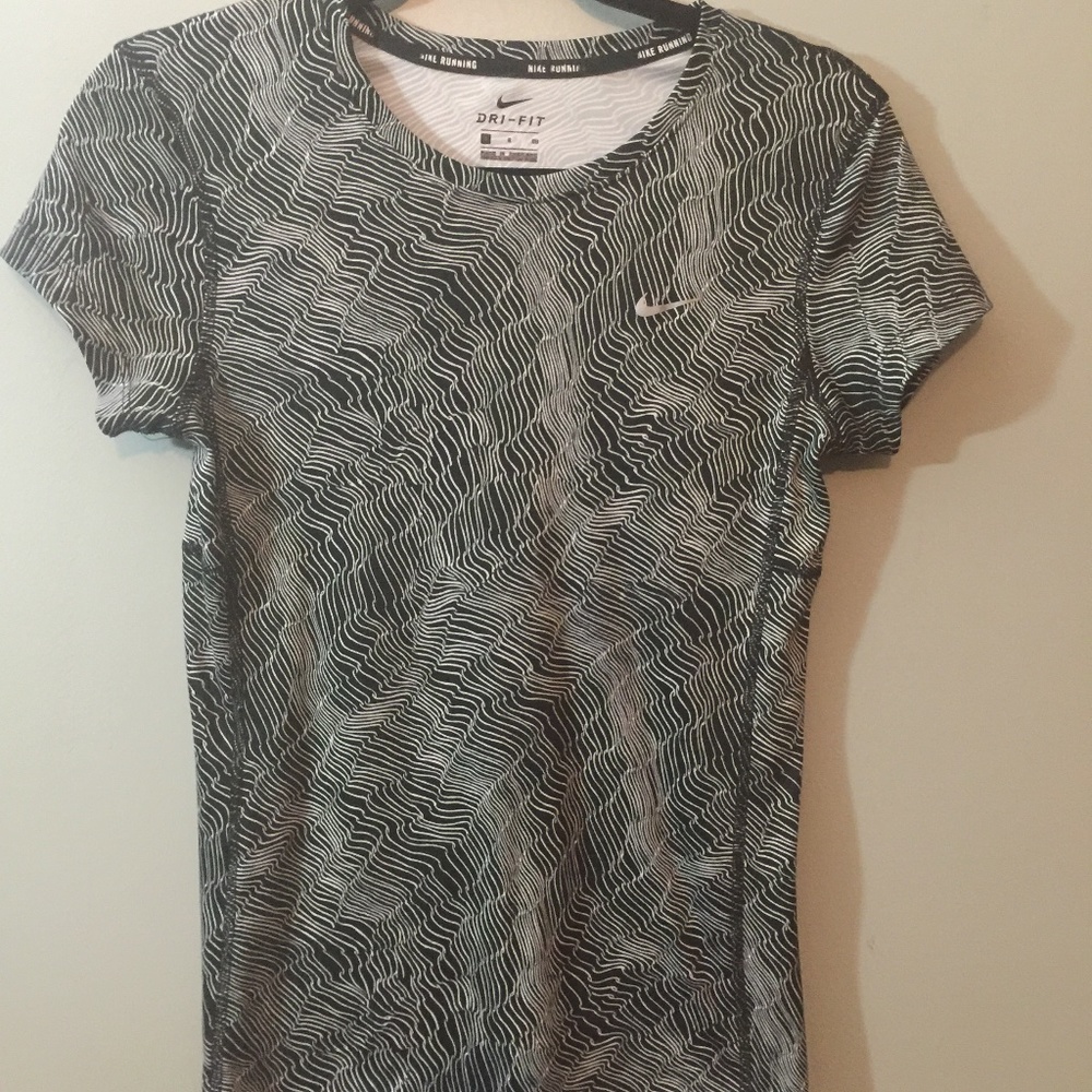Women’s Nike Dri fit Running Tshirt